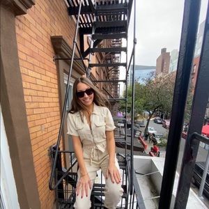 Meet your Posher, Michaela